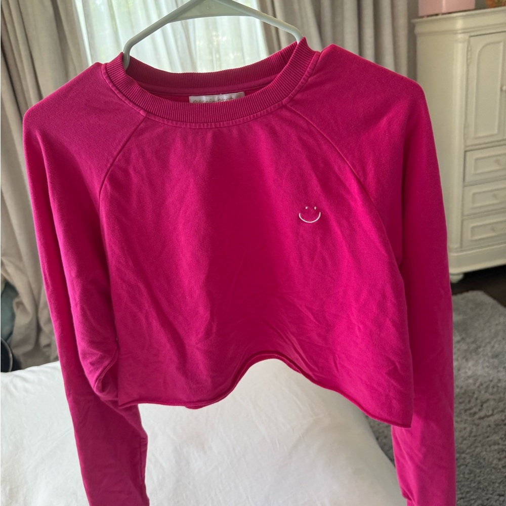 Pink Cropped Spiritual Gangster Crewneck. Size small💖